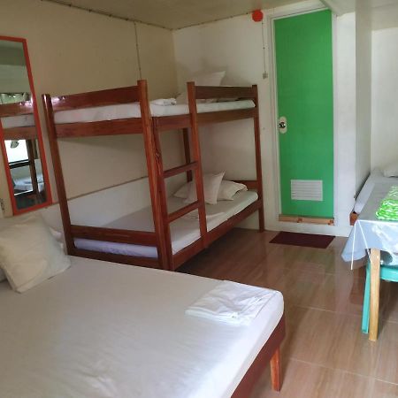 Emoks Guest House Moalboal Εξωτερικό φωτογραφία