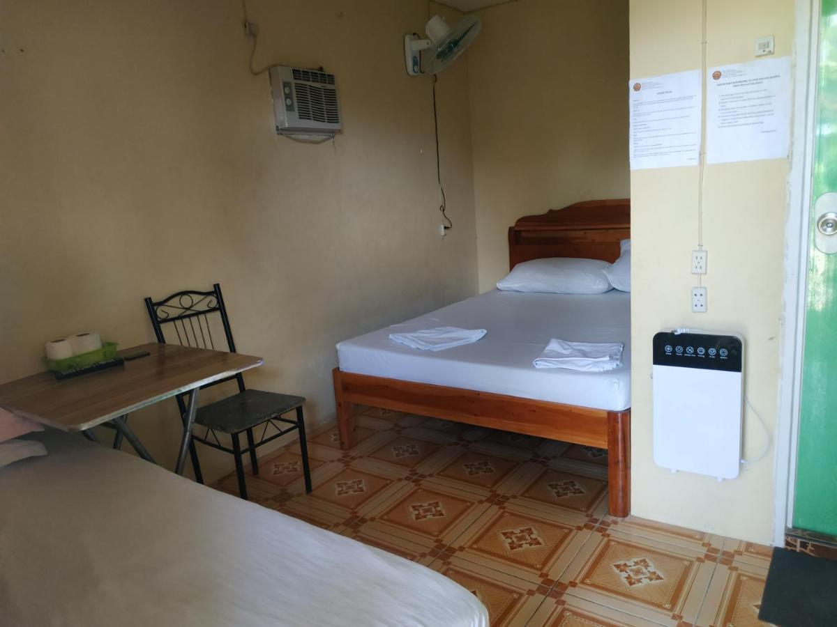 Emoks Guest House Moalboal Εξωτερικό φωτογραφία